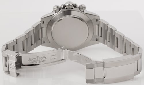 Open Clasp Shot of Cosmograph Daytona