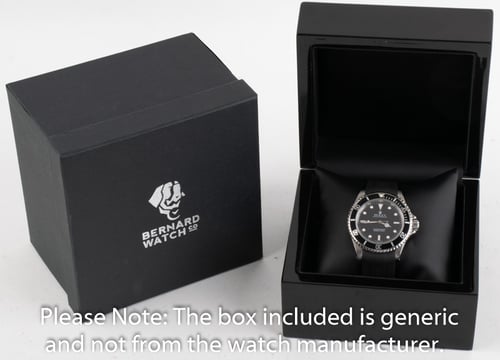 Box / Paper shot of Submariner
