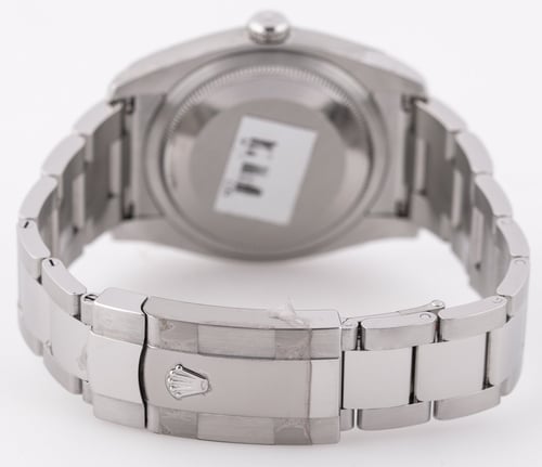 Rear / Band View of Datejust