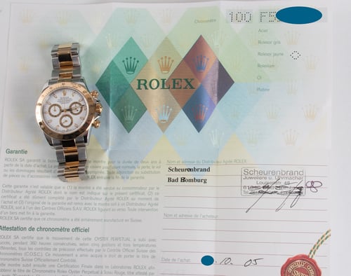 Paper shot of Daytona Cosmograph