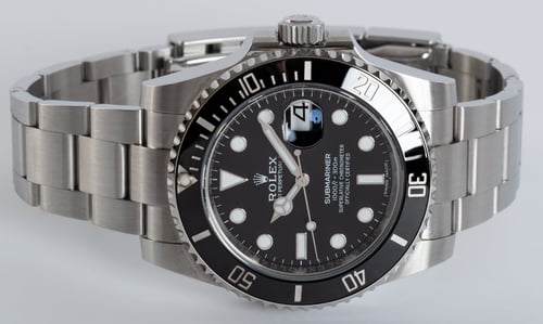 Front View of Submariner Date