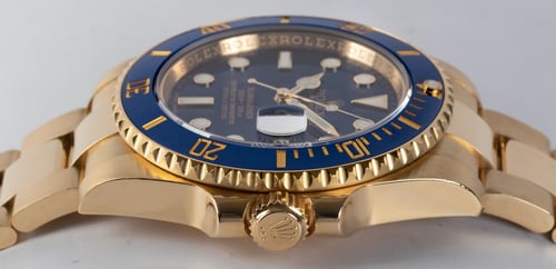 Crown Side Shot of Submariner Date