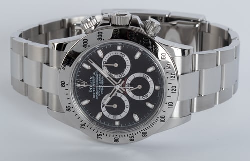 Front View of Daytona Cosmograph