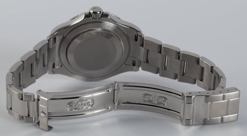 Open Clasp Shot of Yacht-Master