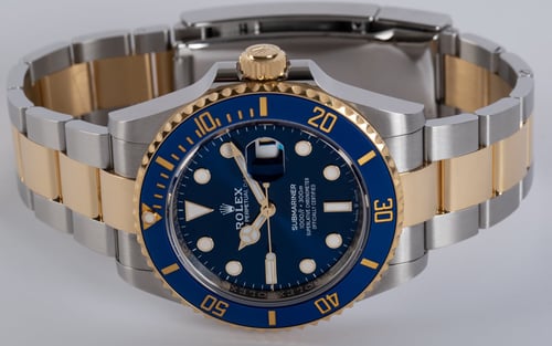 Front View of Submariner Date 41
