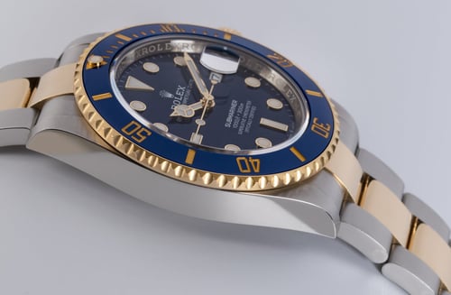 9' Side Shot of Submariner Date 41