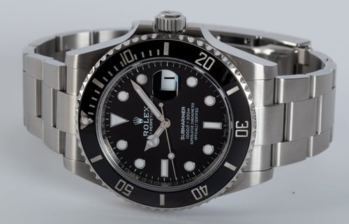 Front View of Submariner Date 41