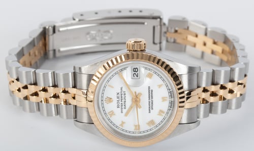 Front View of Ladies Datejust 26