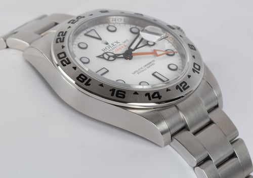 9' Side Shot of Explorer II 'Polar'