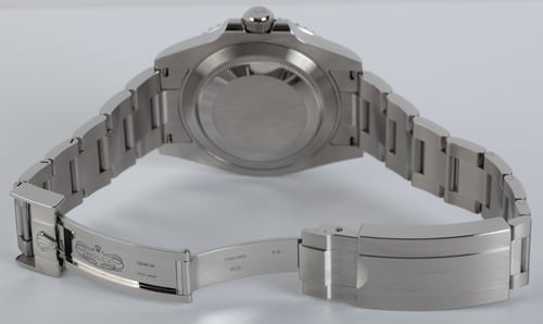 Open Clasp Shot of Submariner Date 41