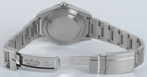 Open Clasp Shot of Explorer 39MM 'Full Lume'