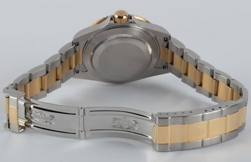 Open Clasp Shot of Submariner Date