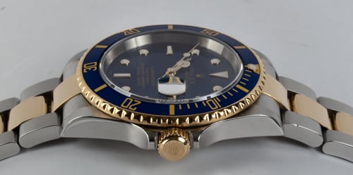 Crown Side Shot of Submariner Date