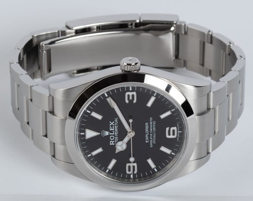 Front View of Explorer 39MM 'Full Lume'