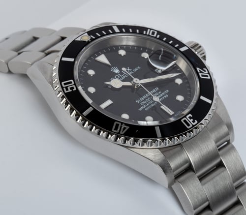 9' Side Shot of Submariner Date