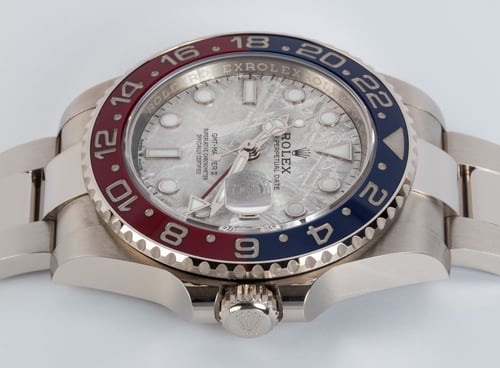 Crown Side Shot of GMT-Master II 'Meteorite'