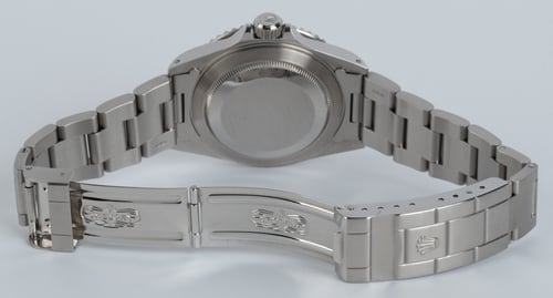 Open Clasp Shot of Submariner '4 Lines'