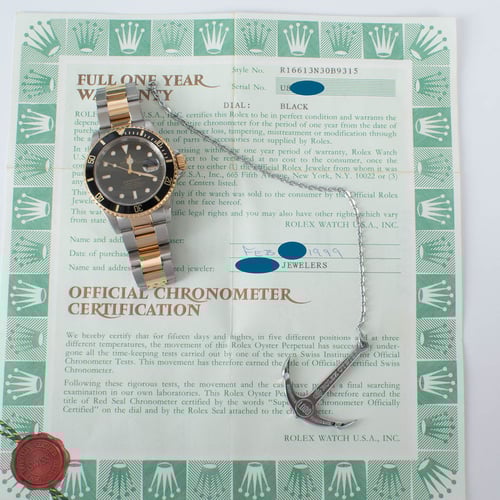 Paper shot of Submariner Date