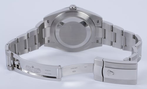 Open Clasp Shot of Datejust 41