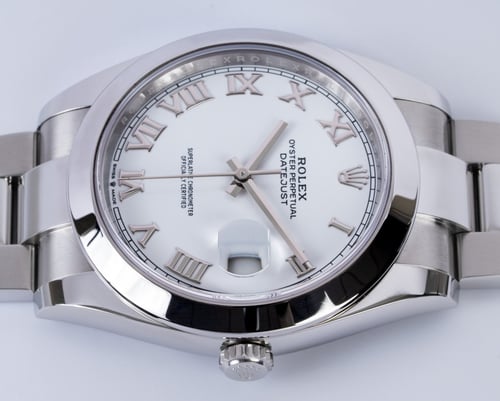 Crown Side Shot of Datejust 41