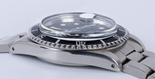 9' Side Shot of Submariner Date 1680
