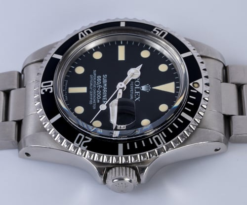 Crown Side Shot of Submariner Date 1680