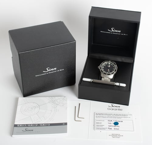 Box / Paper shot of EZM 3 Flieger