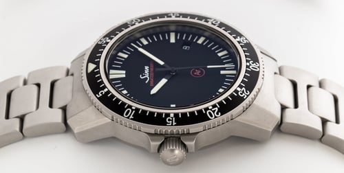 Crown Side Shot of EZM 3 Flieger