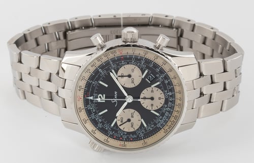 Front View of 903 Chronograph 'Navitimer'