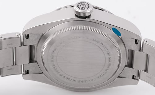 Caseback of Heritage Black Bay