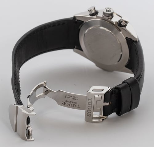 Open Clasp Shot of Fastrider Chronograph