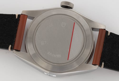 Caseback of Heritage Black Bay 41