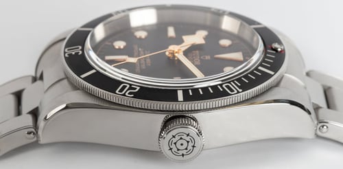 Crown Side Shot of Heritage Black Bay