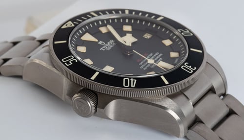 9' Side Shot of Pelagos LHD