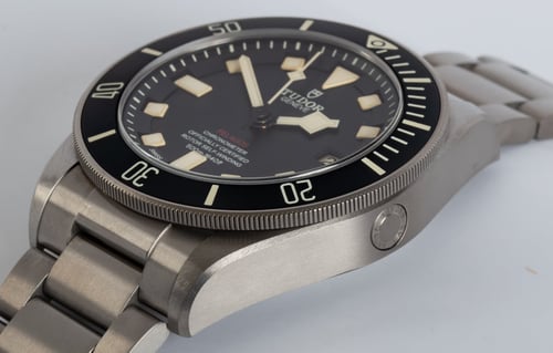 Crown Side Shot of Pelagos LHD