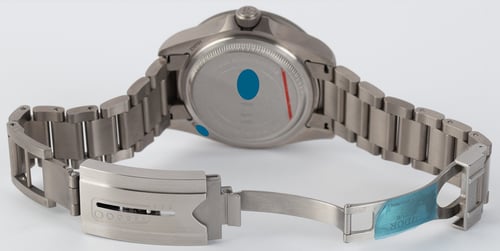 Open Clasp Shot of Pelagos LHD