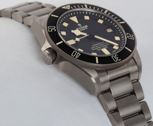 9' Side Shot of Pelagos LHD