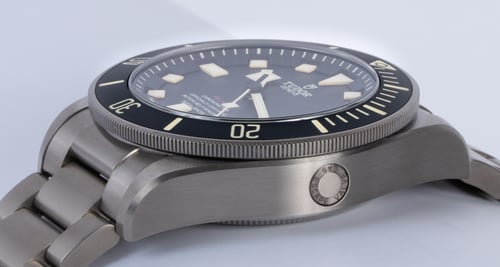 9' Side Shot of Pelagos LHD