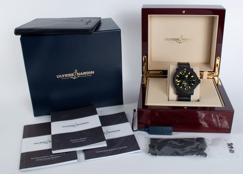 Box / Paper shot of Maxi Marine Diver 'Black Sea'