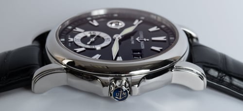 Crown Side Shot of GMT Big Date