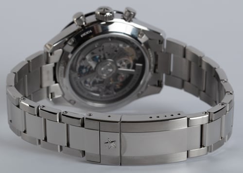 Rear / Band View of Chronomaster Sport 'Panda'