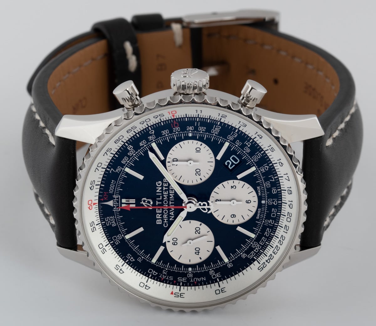 Vendesi Breitling Navitimer 1 B01 Chronograph 46 full set per 4.969 € da un Trusted Seller su
