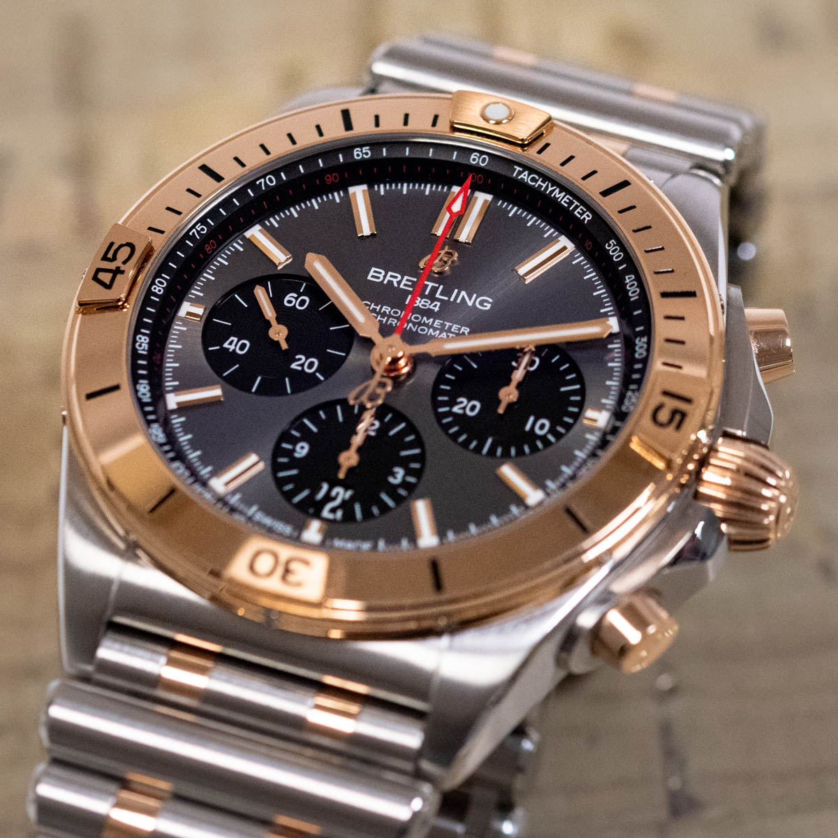chronomat b01 42 breitling super chronomat rose gold