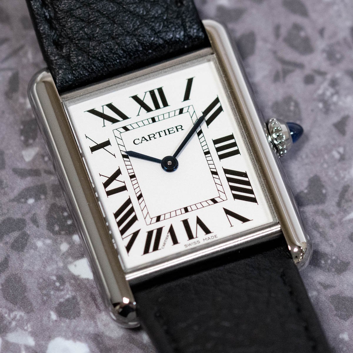 Cartier tank solo large lug width best sale
