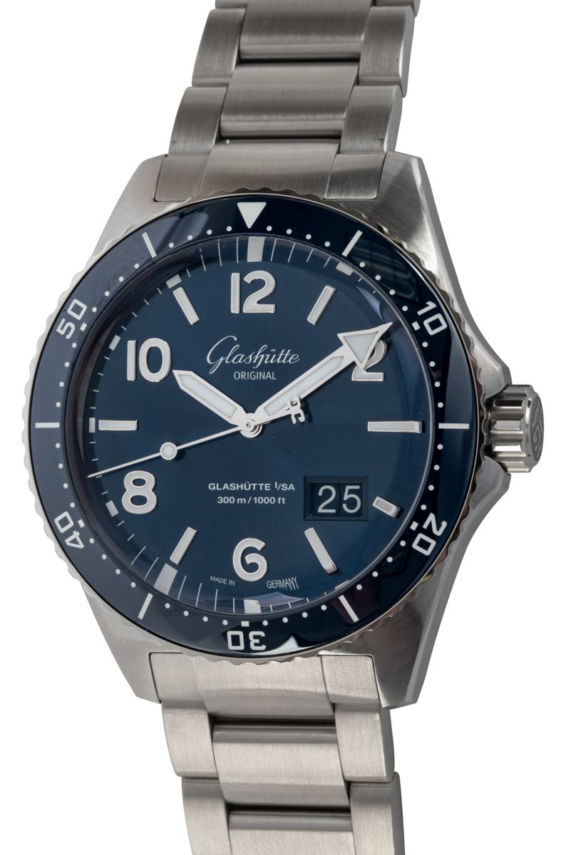 Glashutte Original - SeaQ Panorama Date
