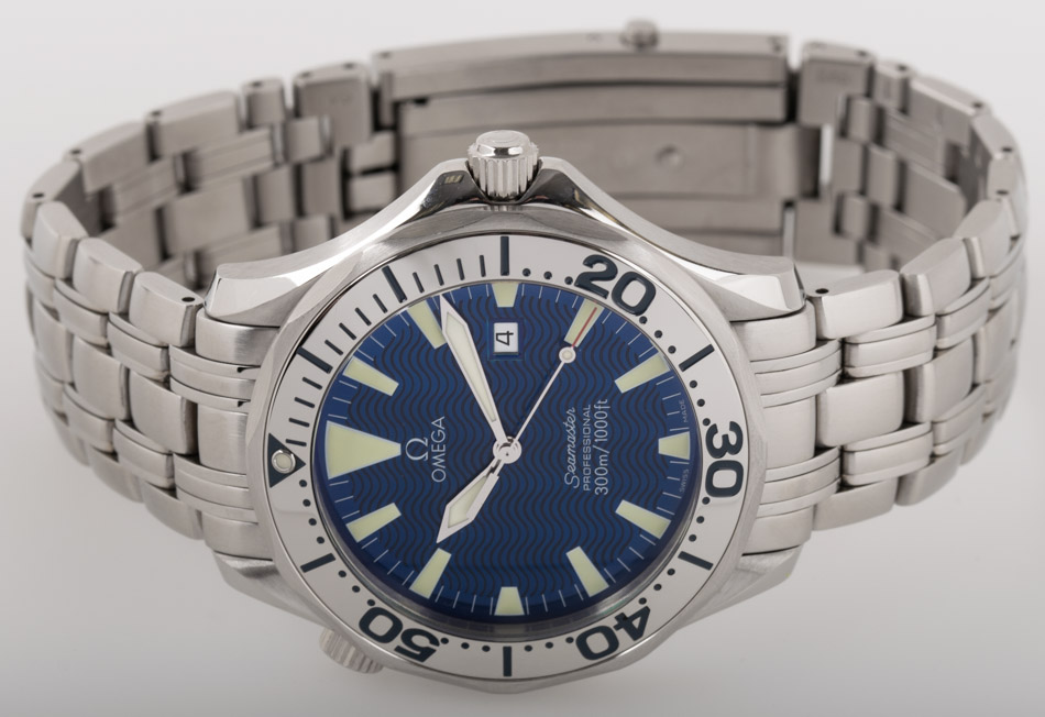 Omega Seamaster Professional 2265.80 - SOLD OUT - Electric Blue