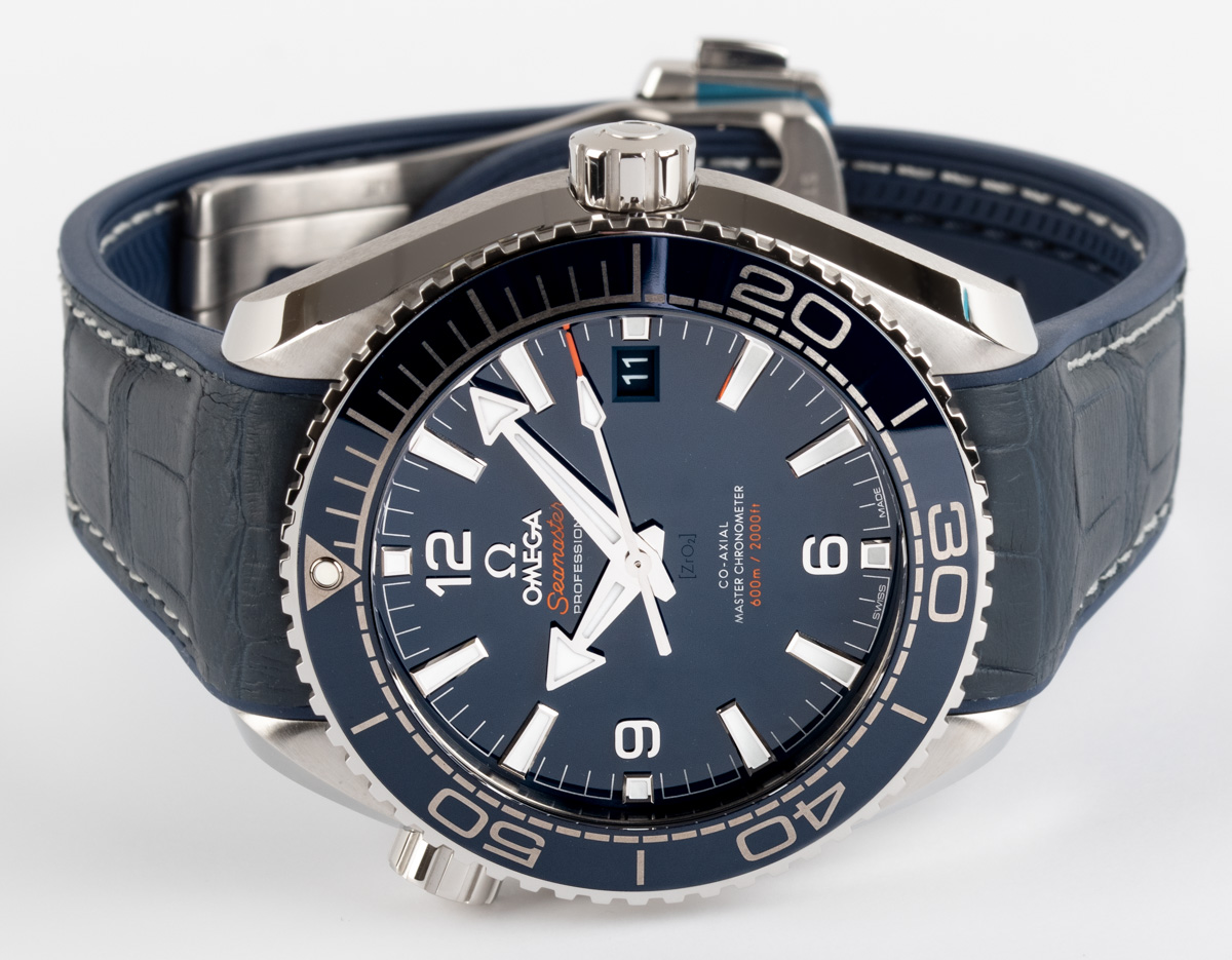 Front of Omega - Seamaster Planet Ocean 600m Master Co-Axial 43.5MM