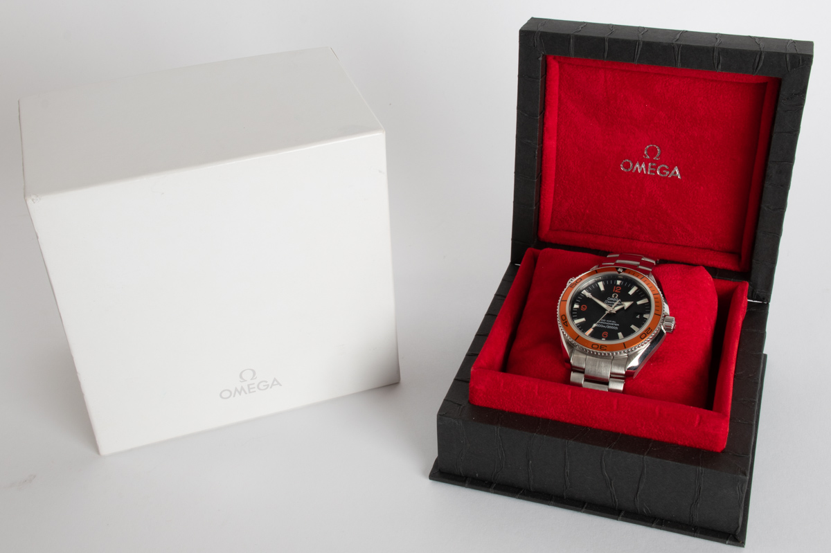 Omega - Seamaster Planet Ocean : 2209.50 : SOLD OUT : black dial