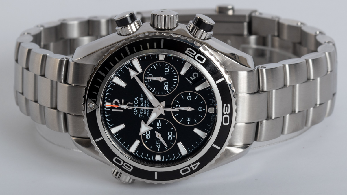 Front of Omega - Seamaster Planet Ocean Chronograph 38MM