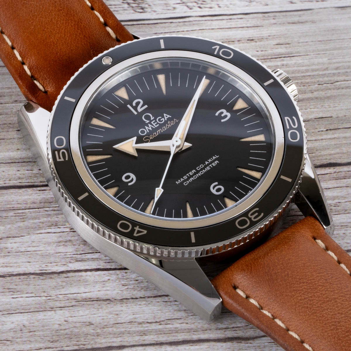 Omega Seamaster 300 Master Co-Axial 233.32.41.21.01.002 - SOLD OUT